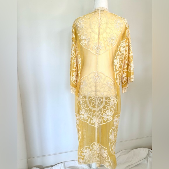NWOT Vanity Collection Yellow Sheer Kimona Duster Cover Up Coat - Picture 7 of 9